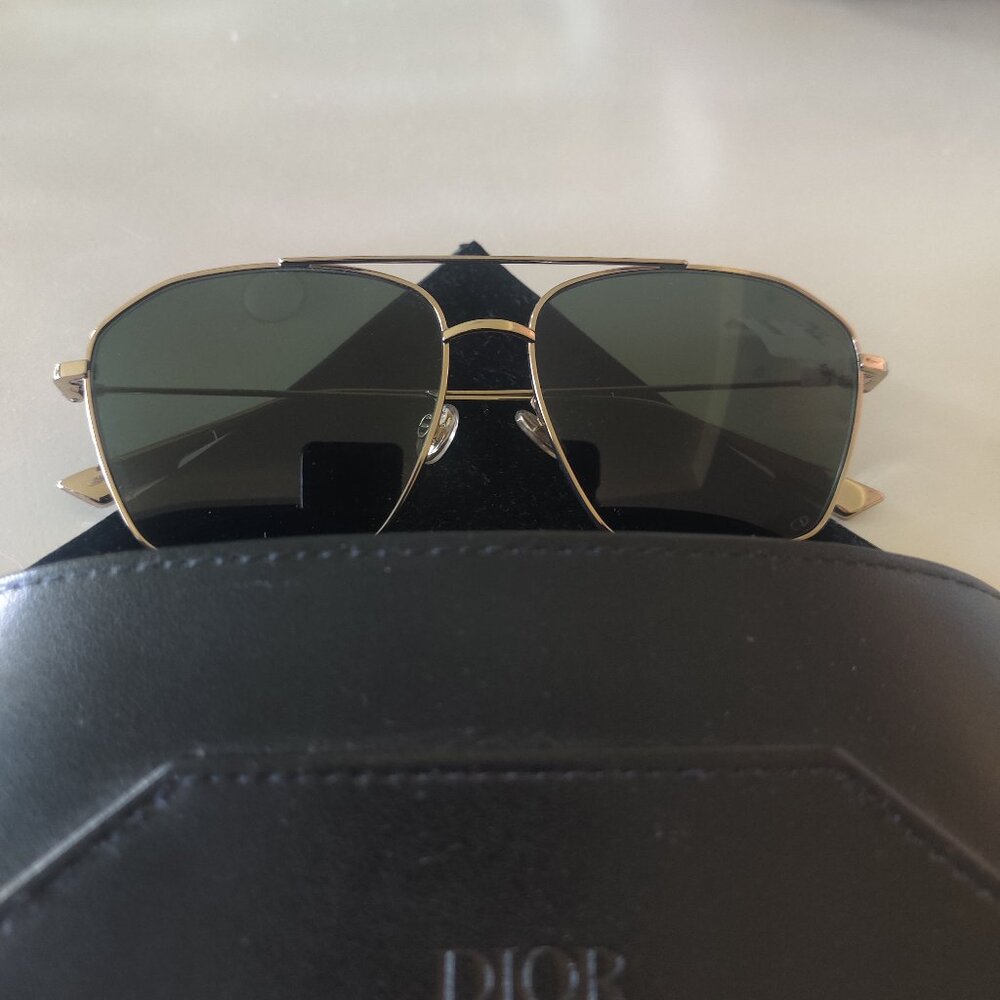 ** New Christian Dior Aviator Sunglasses **